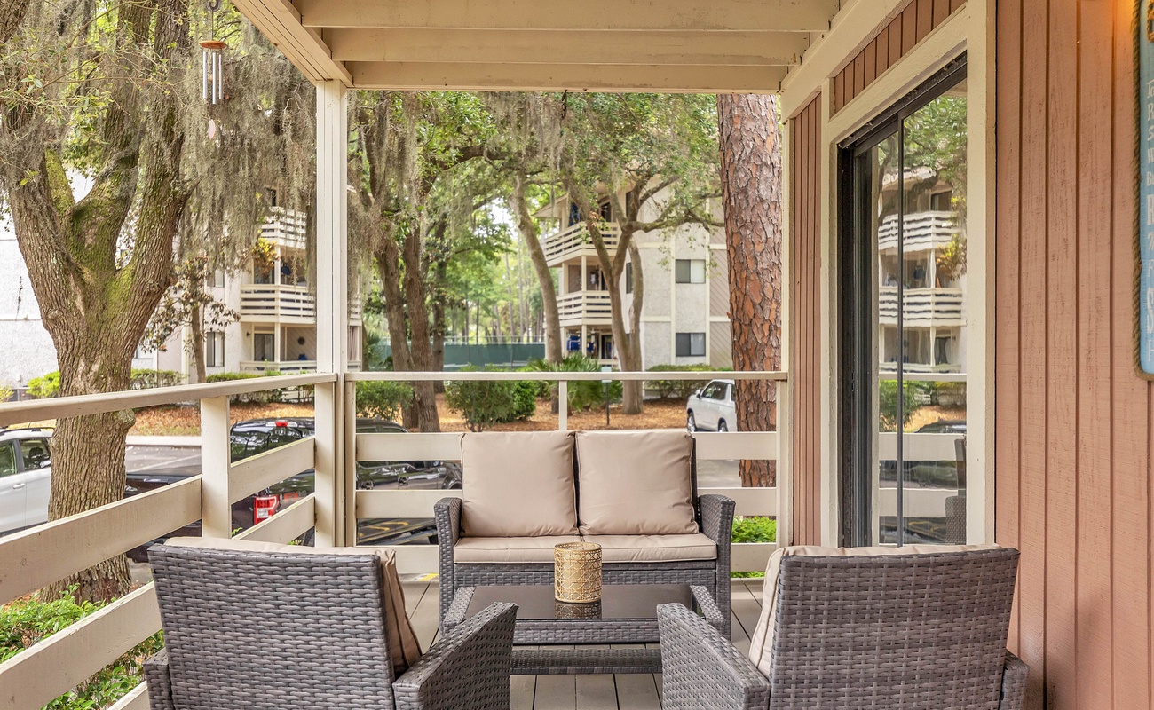 Private Patio Next to Tennis Courts!