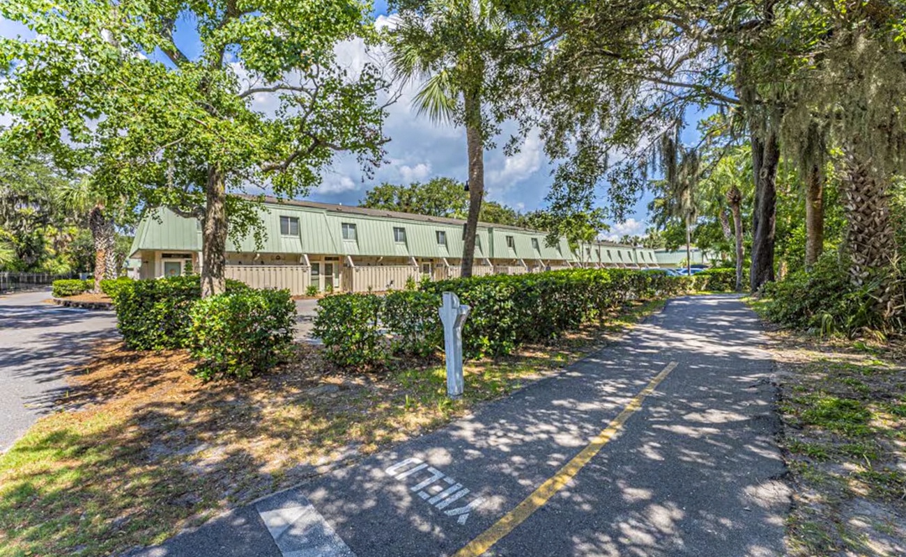Exterior of Hilton Head Cabanas