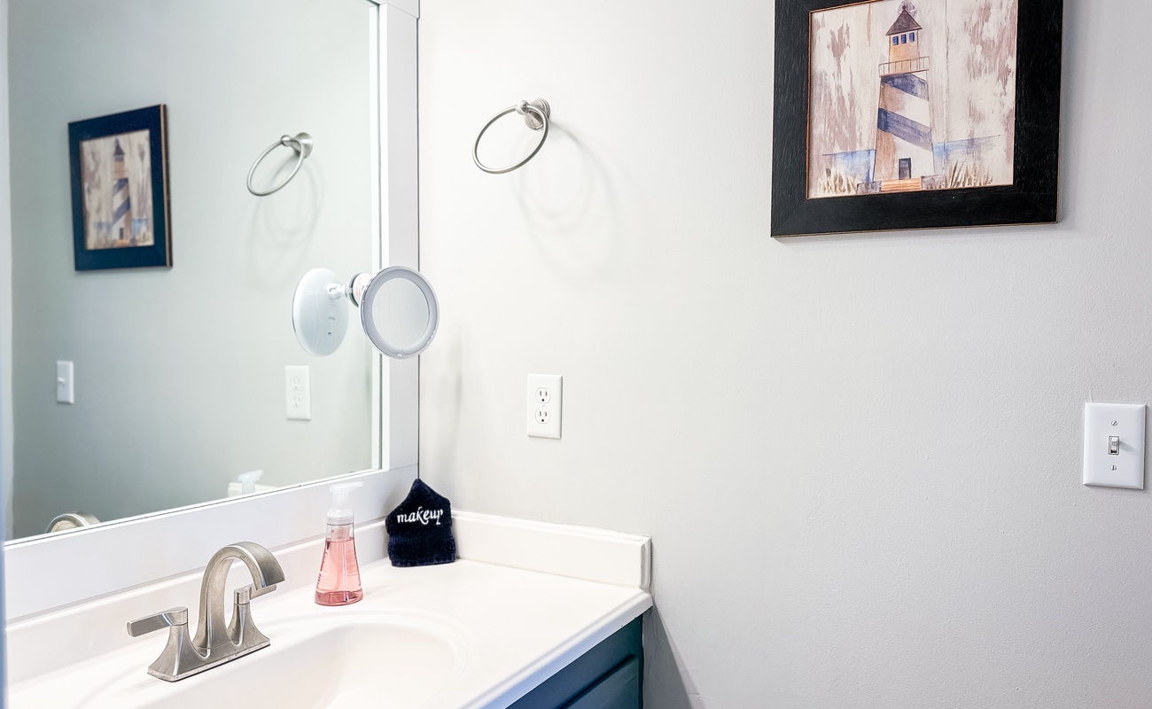 Primary Suite Bathroom