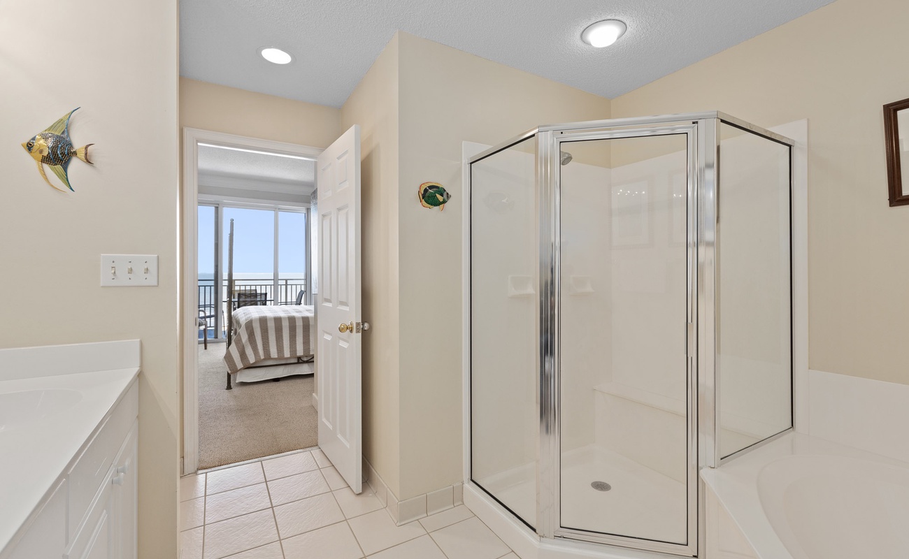 Primary Bath en Suite