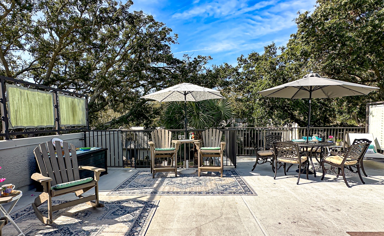 Private Rooftop Balcony