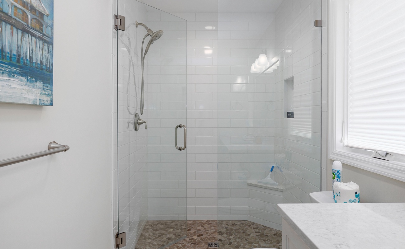 Bathroom for Downstairs Twin