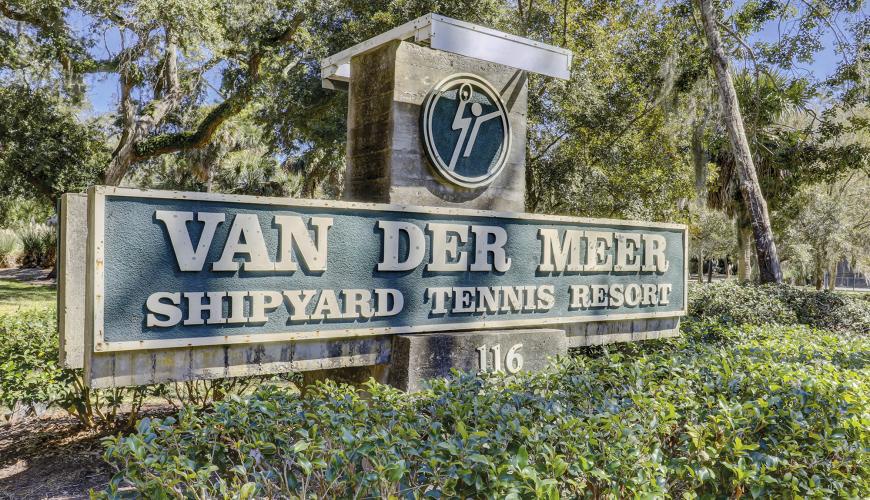 Van Der Meer Tennis Club in Shipyard
