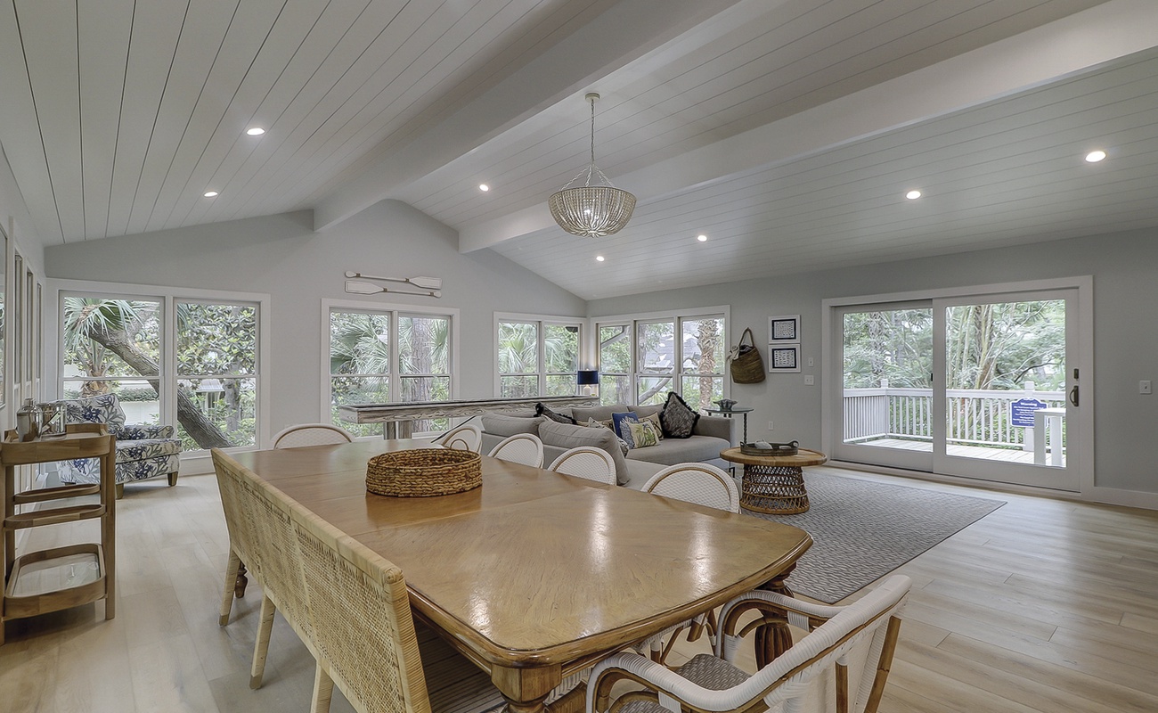 2nd Level Dining Table