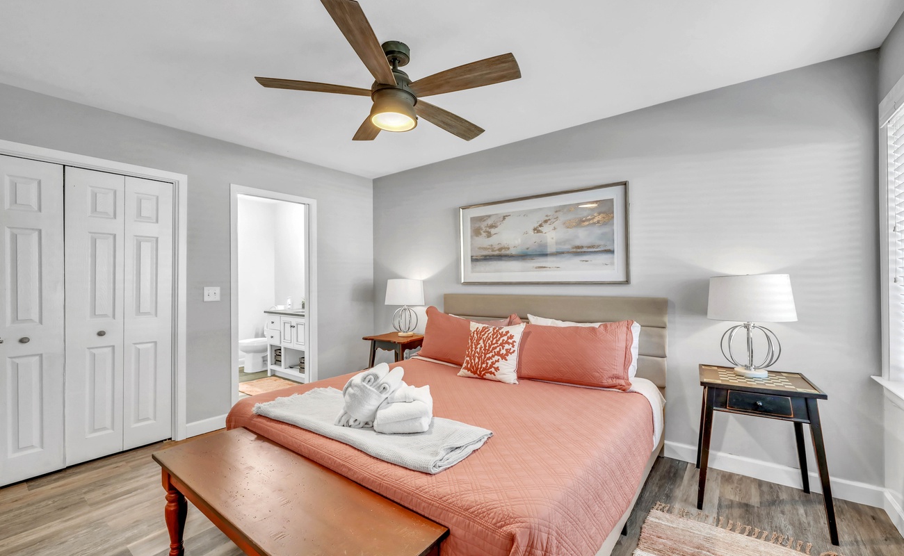 Primary Suite with King Bed