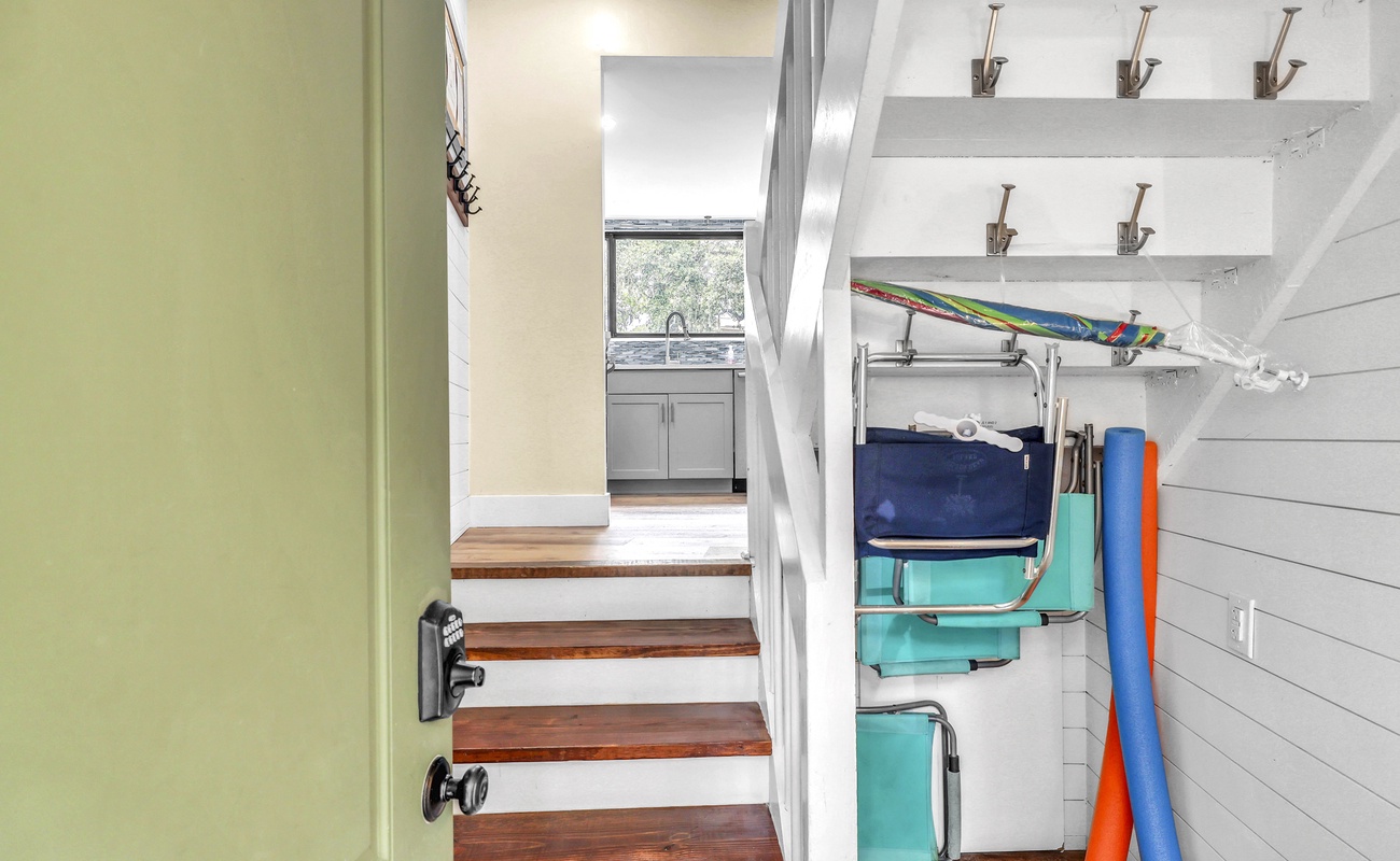 Welcome to 3206 Seascape!