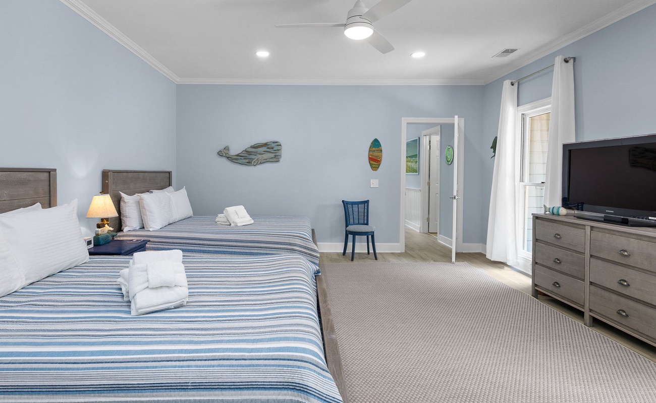 Double Queen Room at Entrance