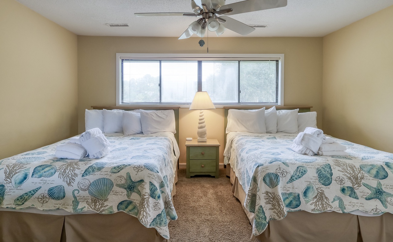 Upstairs Double Queen Suite