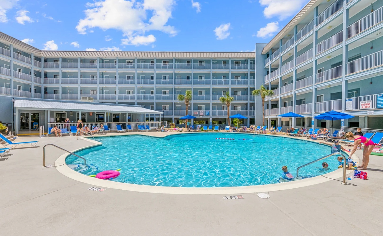 Outdoor Community Pool