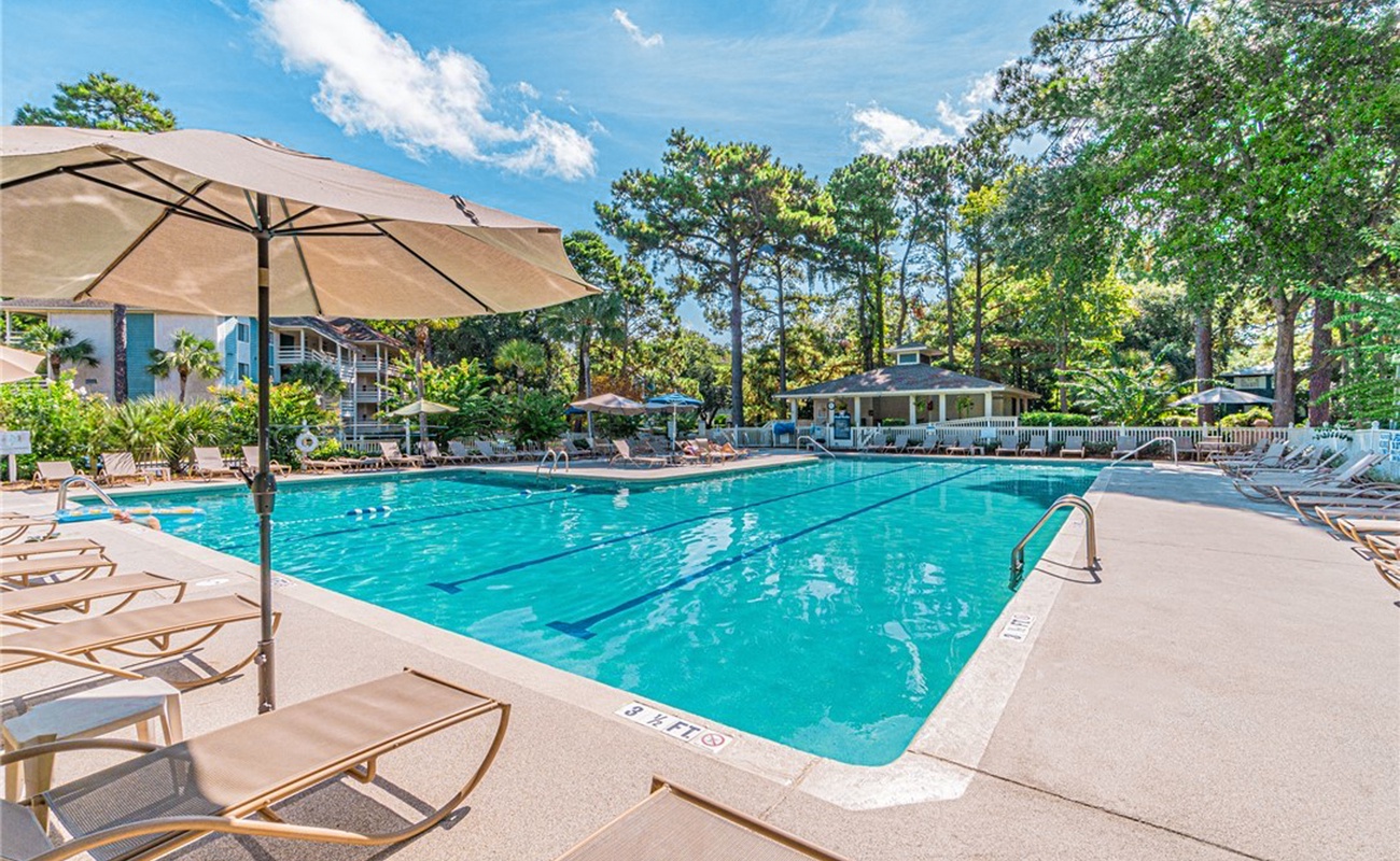 Fiddler's Cove Community Pool