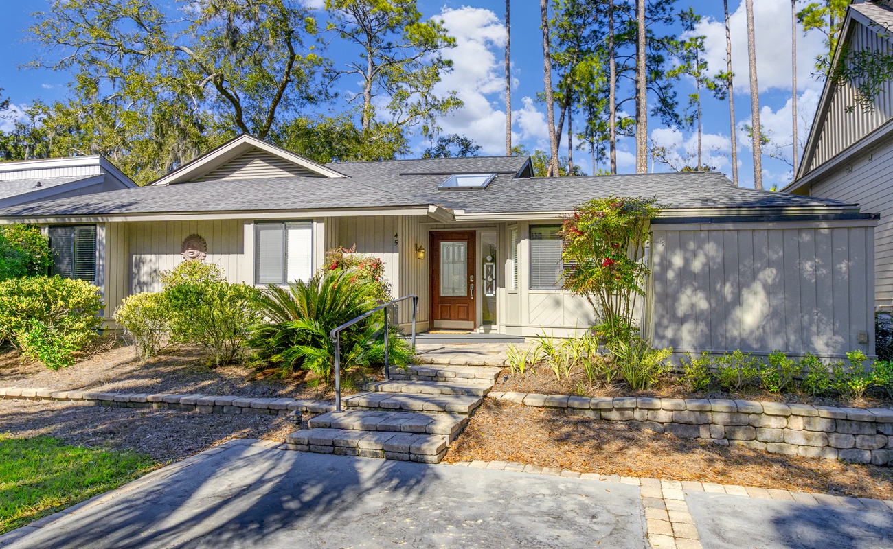 Welcome to 45 Oak Court!