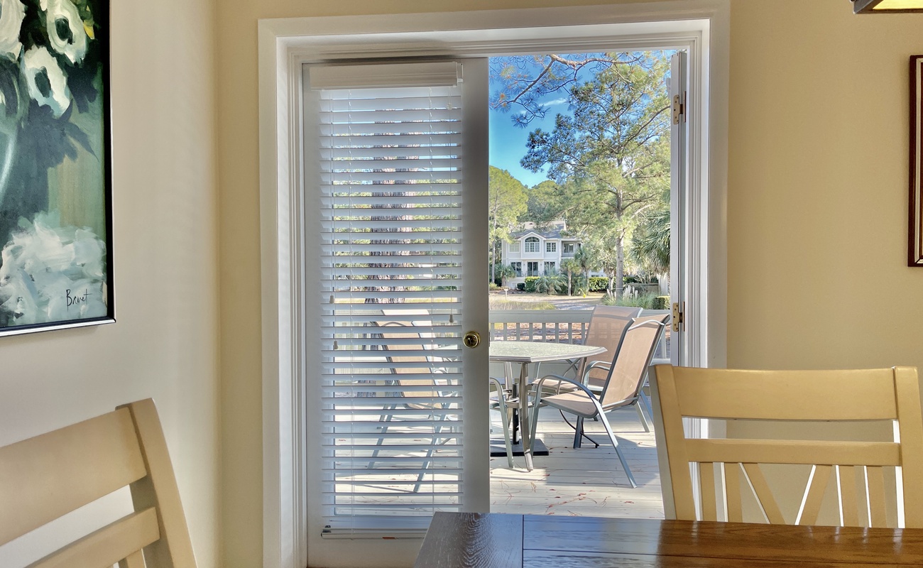 Dining Area to Patio