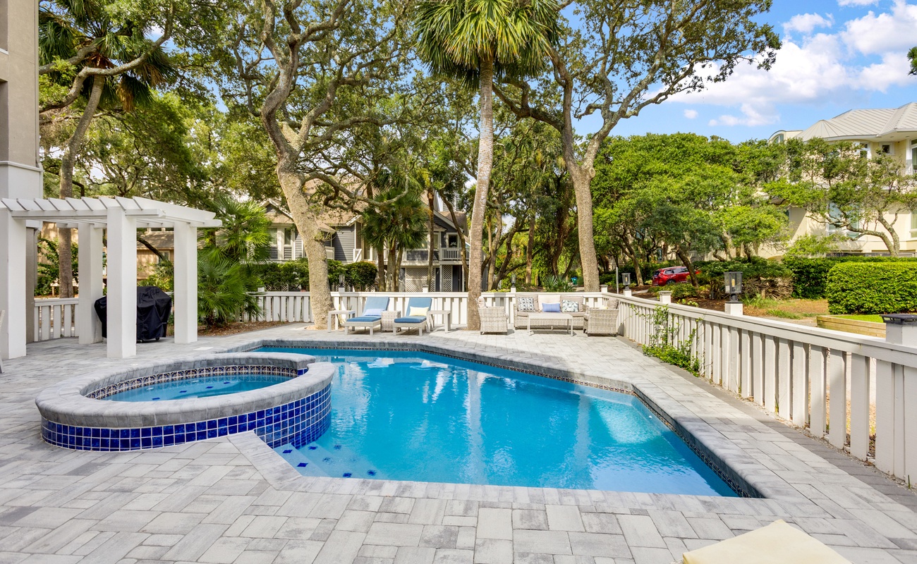 Private Pool - Just Steps to the Beach!