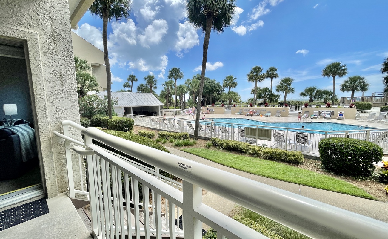 431 Captains Walk Photo