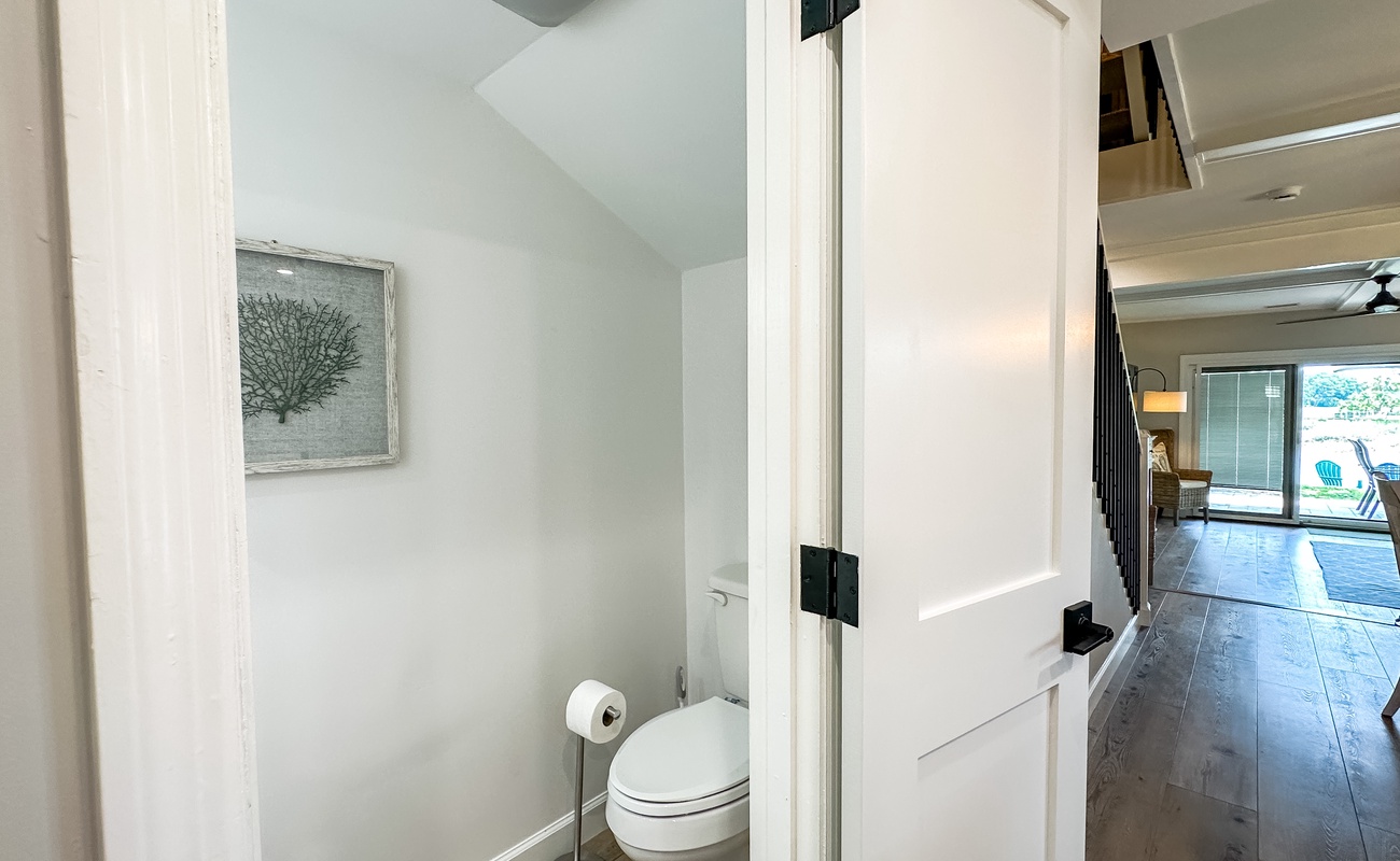 Guest Bathroom for Living Area