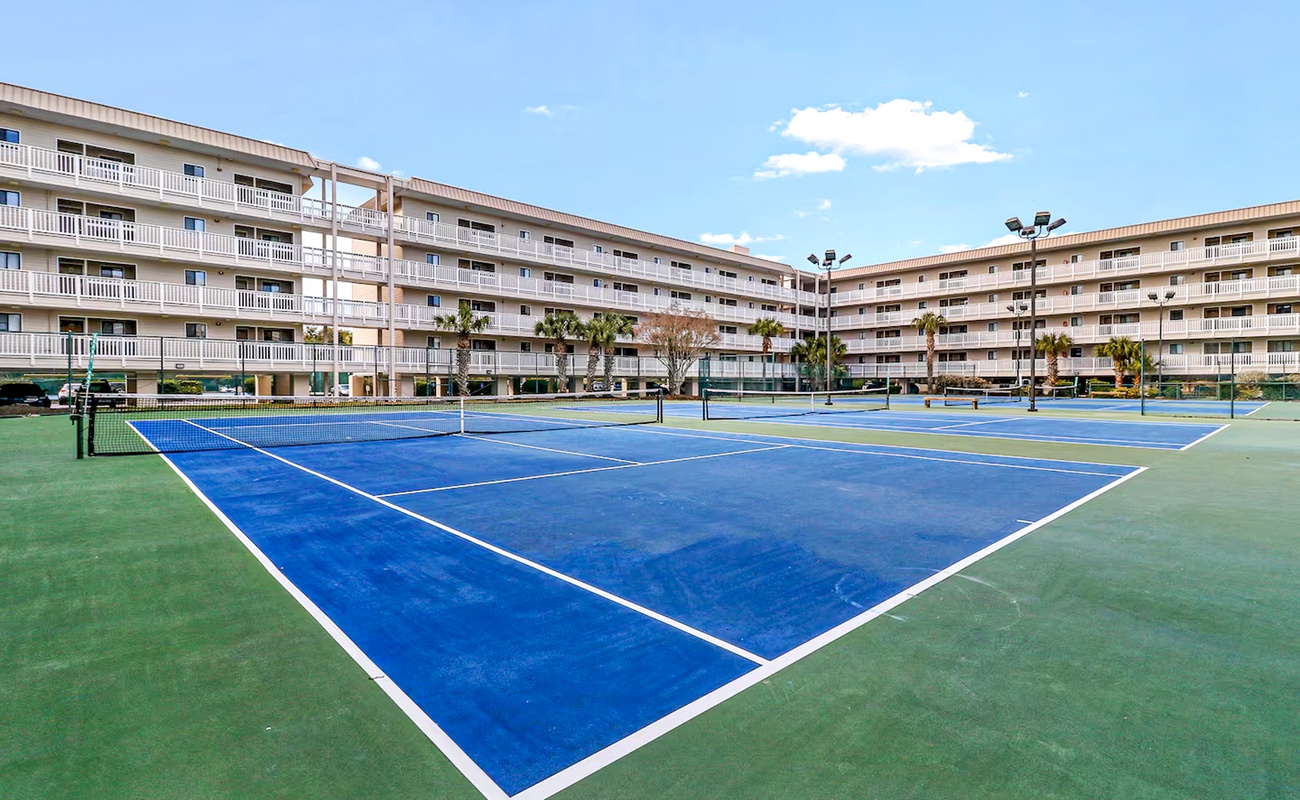 Community Tennis Courts