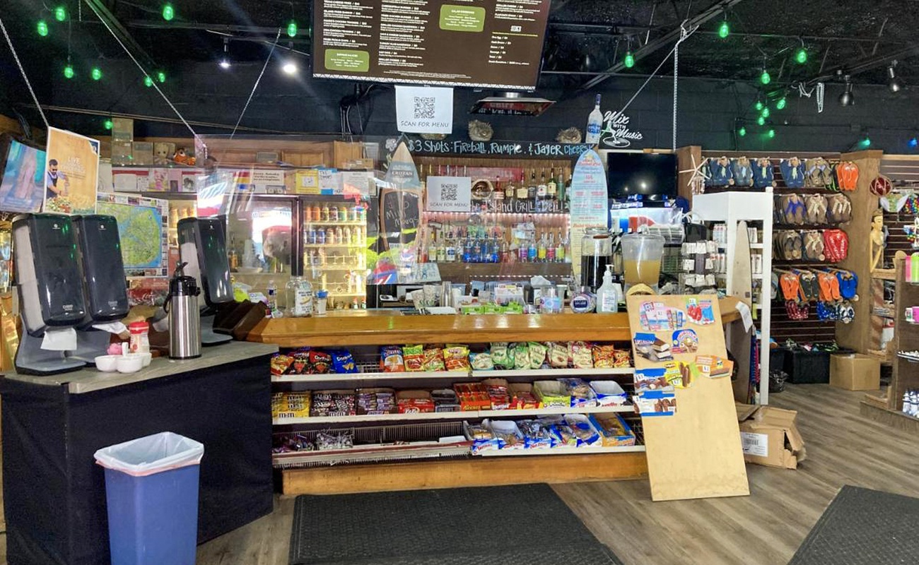 Island Grill and Deli Gift Shop. 
