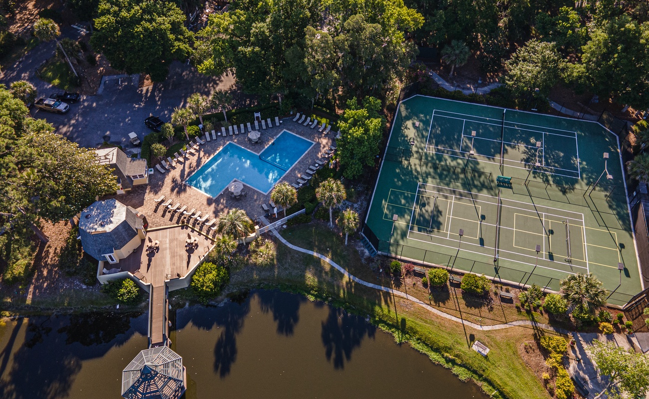 Evian Community Pool and Tennis Courts