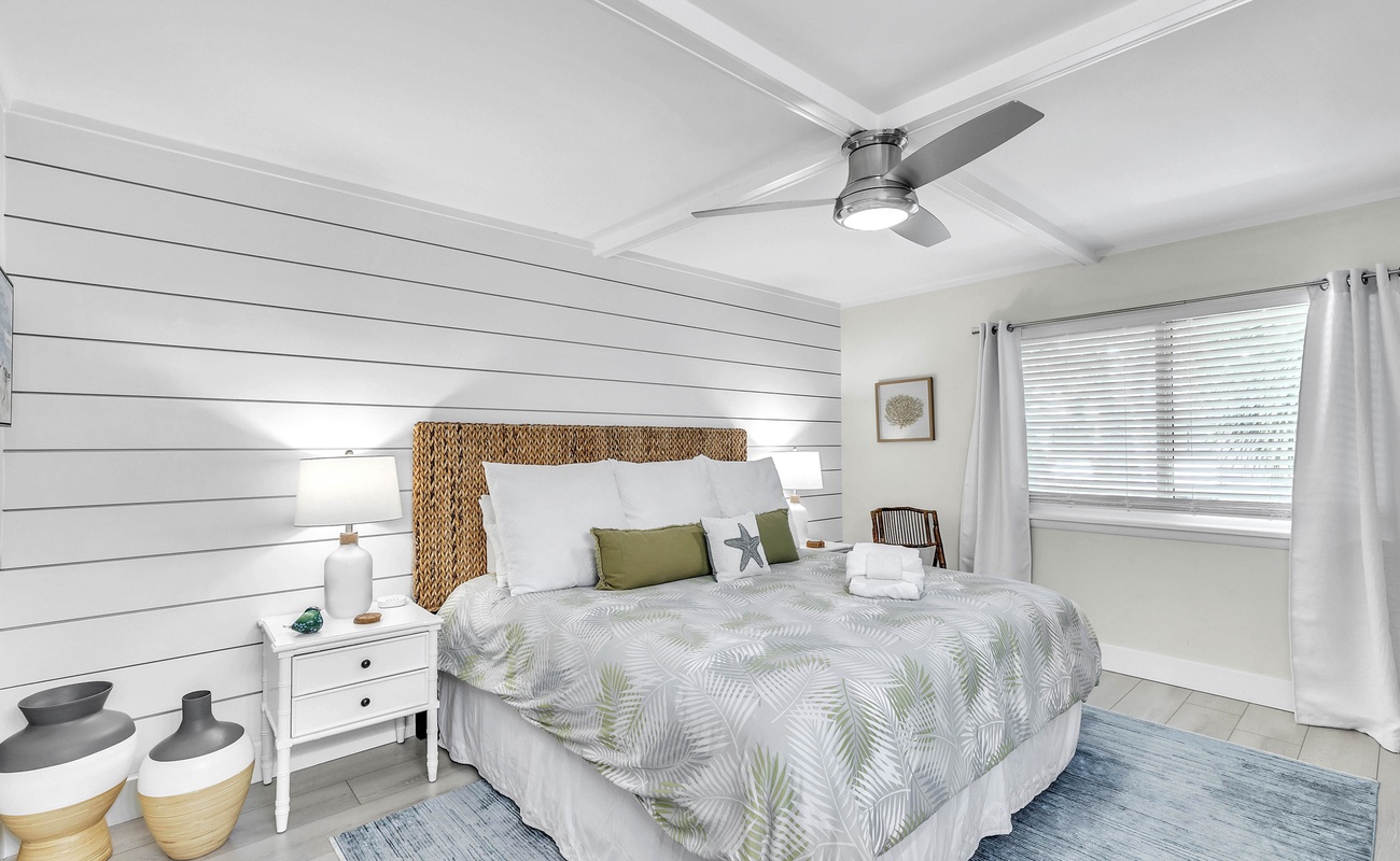 Primary Bedroom with King Bed and En-Suite Bathroom