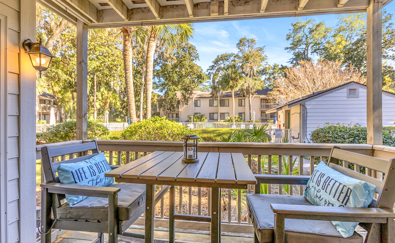 Private Patio Overlooking Pool!