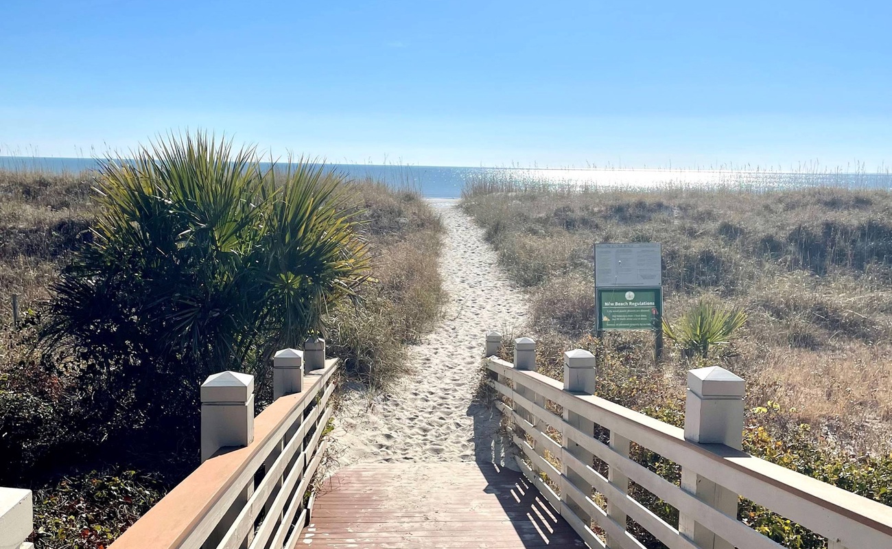 Shipyard Beach Club Path to Ocean