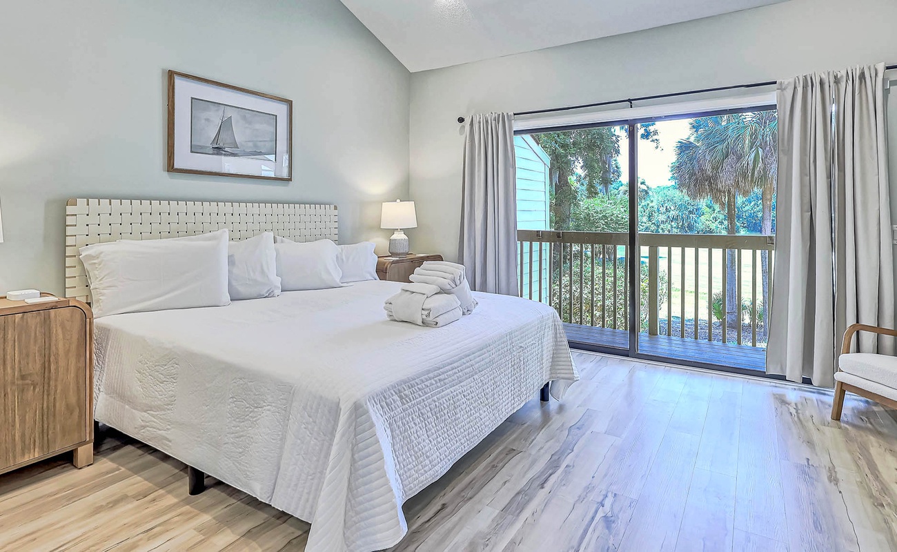 Upstairs Primary Suite with Balcony