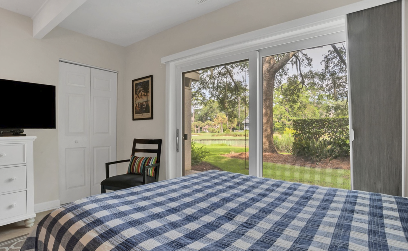 Guest Bedroom with Queen Beds