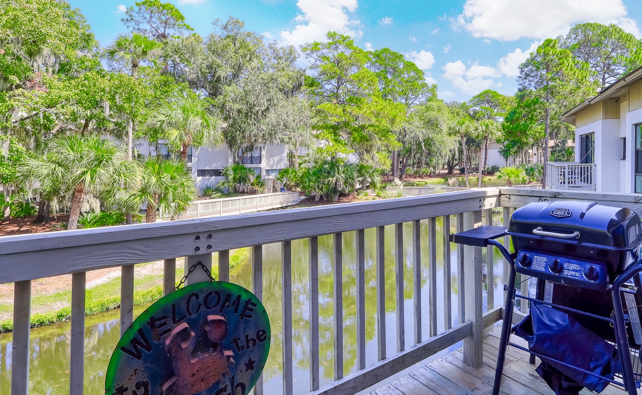 Private Balcony with Grill