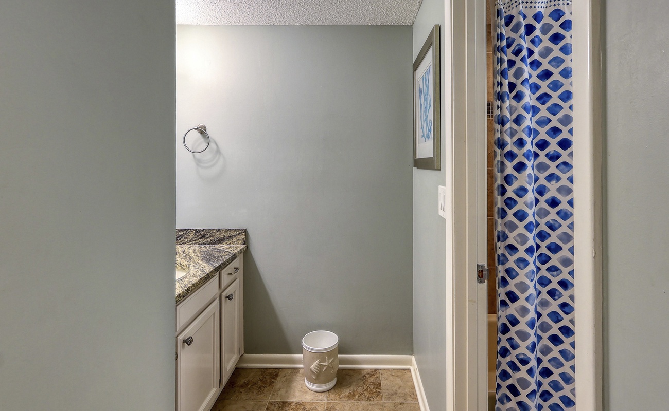 Primary Suite Bathroom