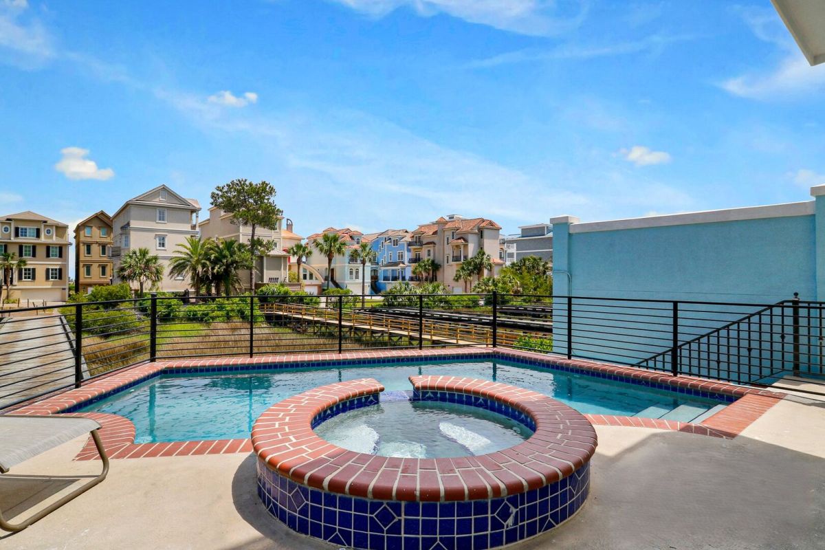 Private Pool and Hot Tub