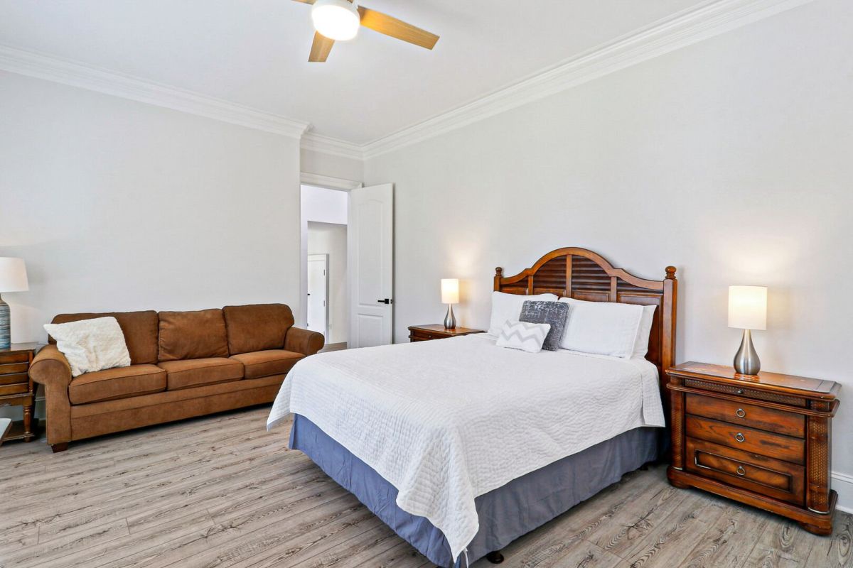 Guest Bedroom with Queen Sleeper Sofa