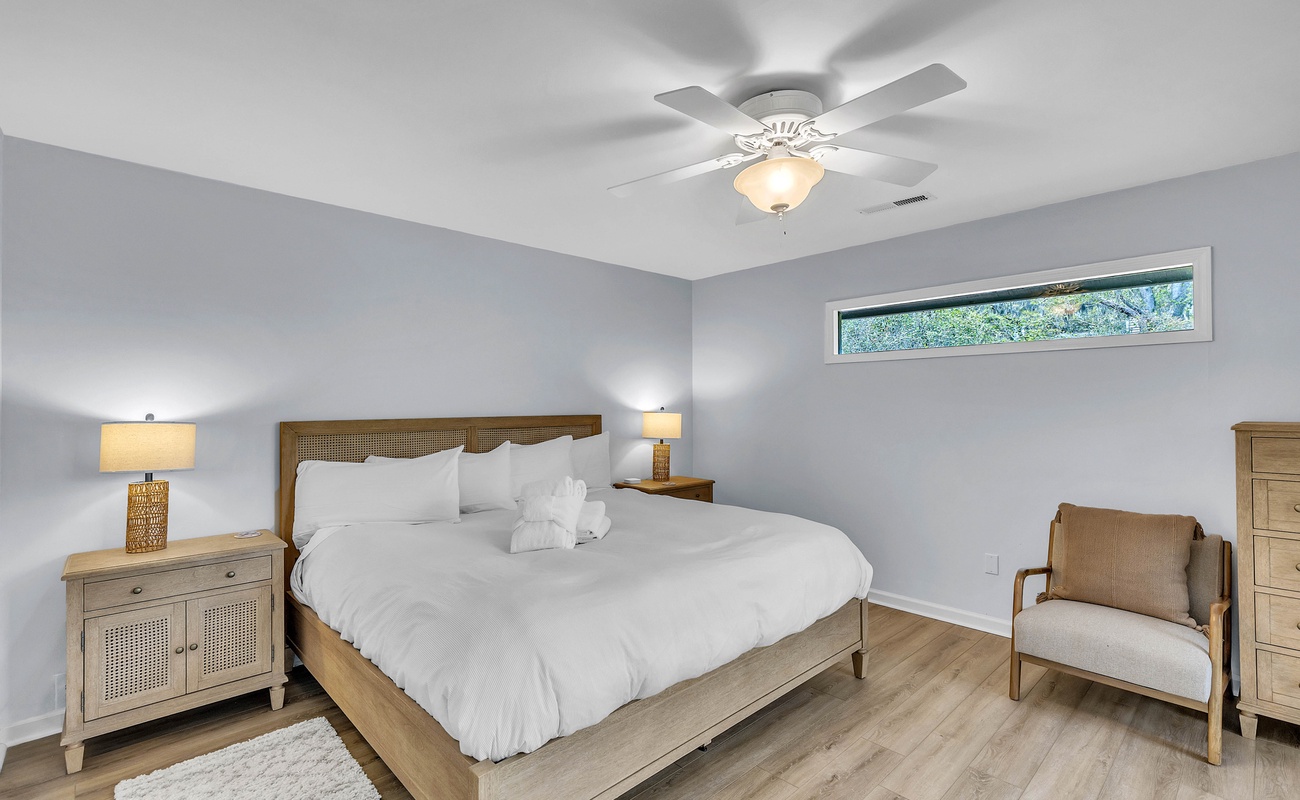 Primary Bedroom with King Bed and En-Suite Bathroom
