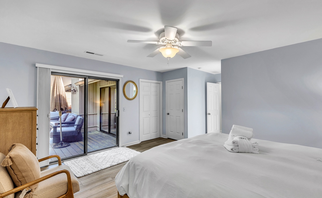 Primary Bedroom with King Bed and En-Suite Bathroom