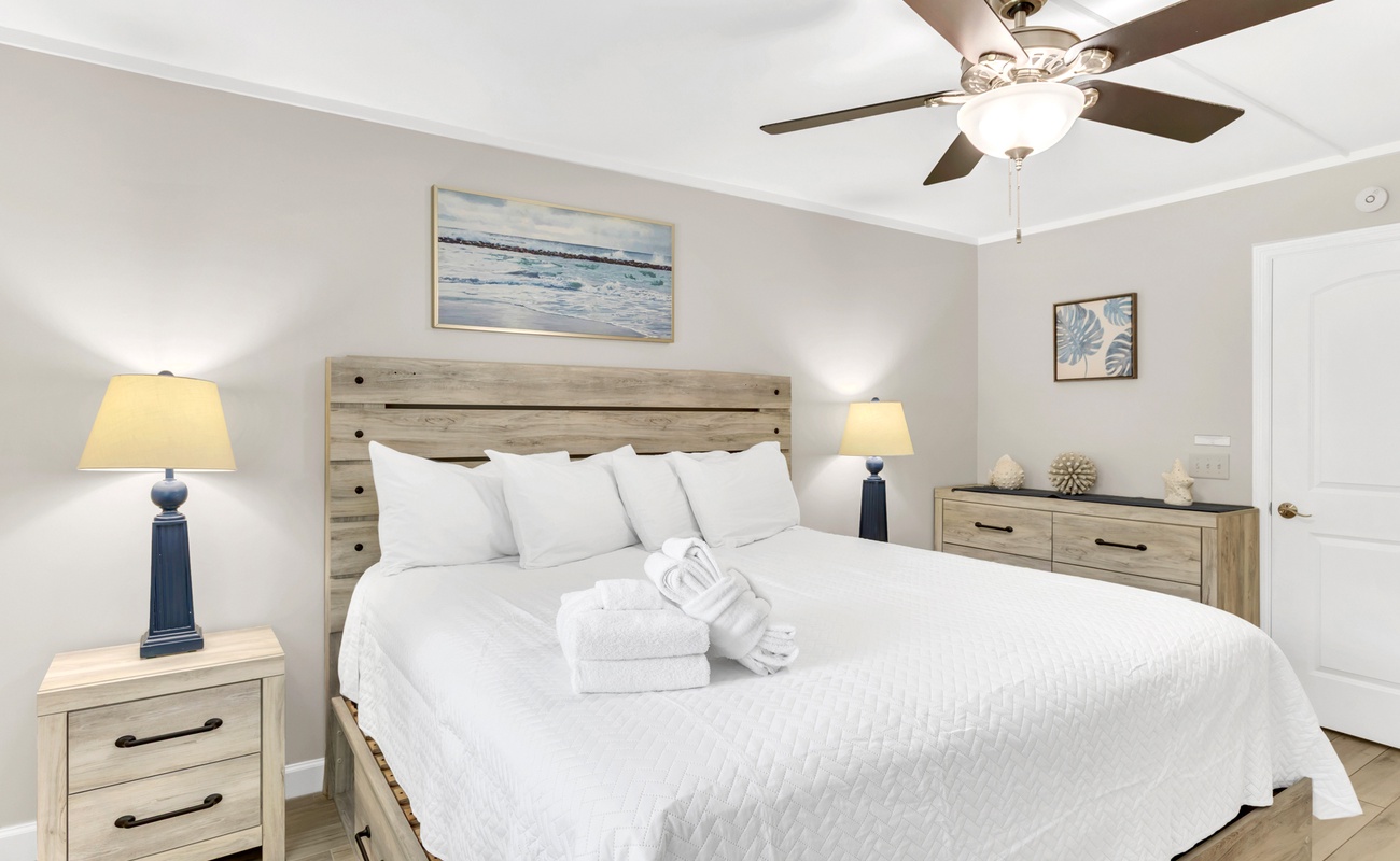 Primary Suite with King Bed and En-Suite Bathroom