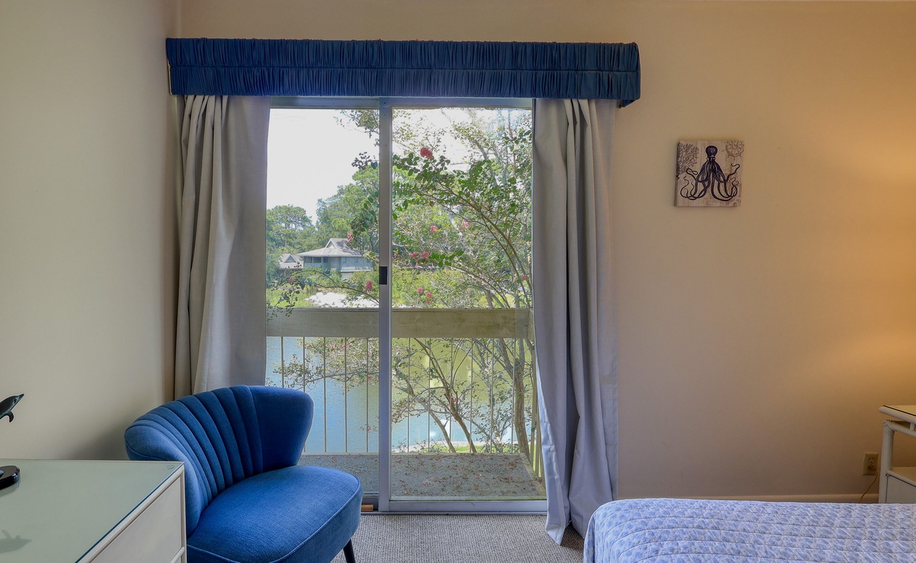 Upstairs Primary Suite Balcony