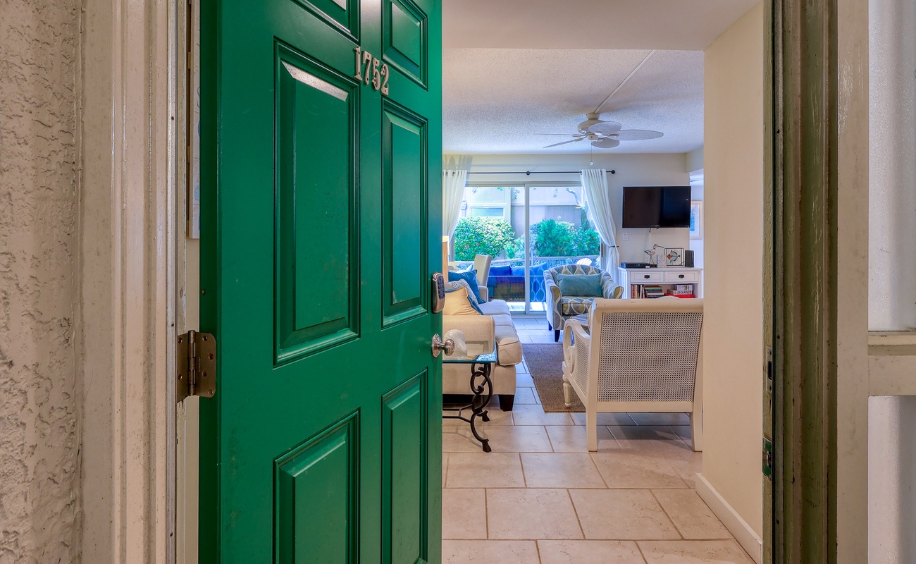 Welcome to 1752 Bluff Villas