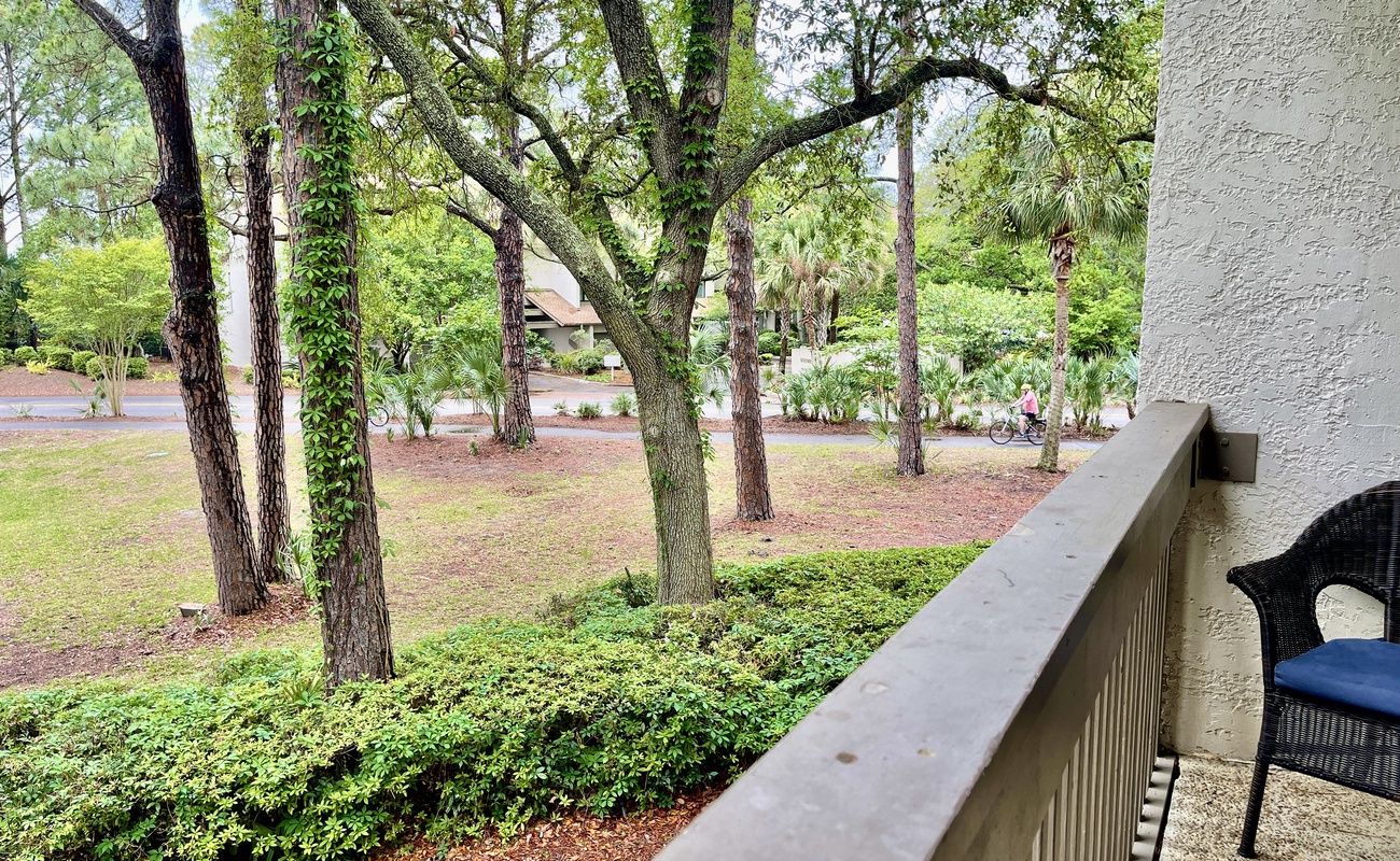 1665 Bluff Villas Photo