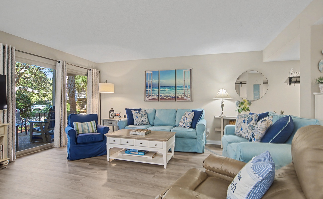 1748 Bluff Villas Photo