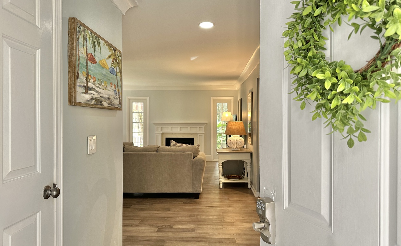 Welcome to 226 Evian