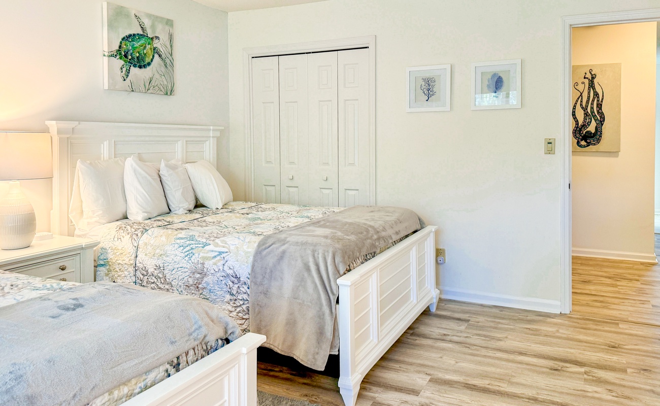 Double Full Guest Room