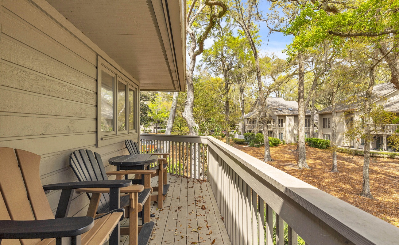 Private Balcony with Golf Course Views