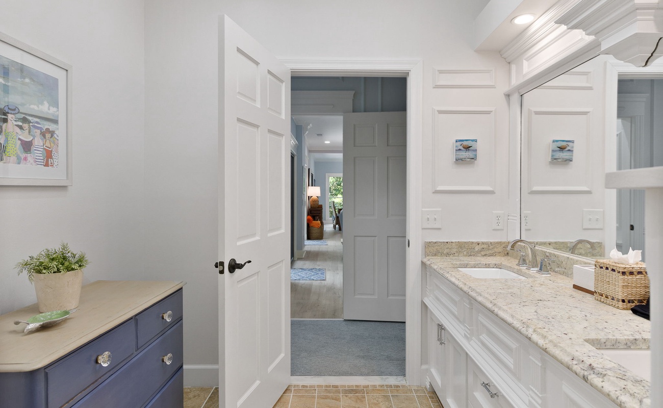 Primary Suite Bathroom