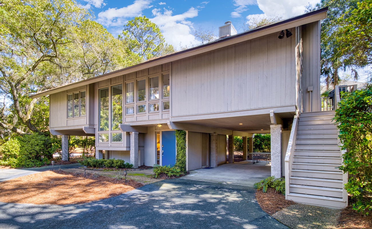 Exterior of 10 Piping Plover