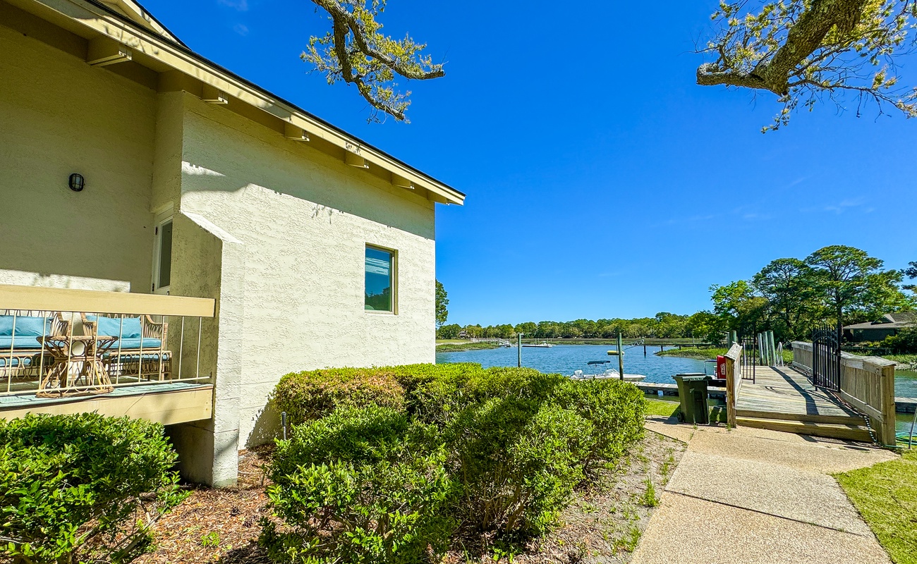 Right Exterior View of Pocket Balcony and Private Dock