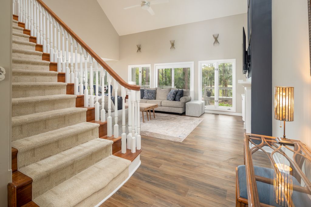 Entry into 18 Stoney Creek