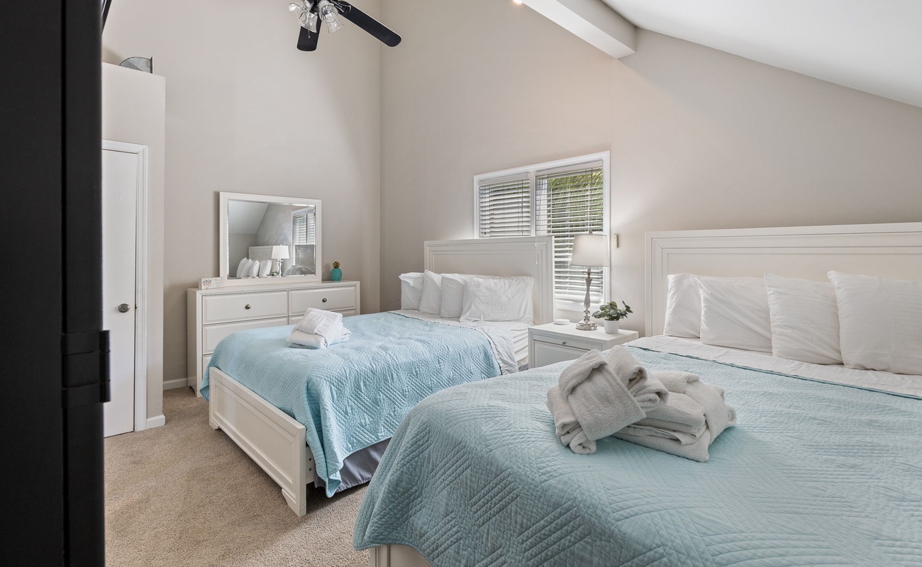 2nd Floor Double Queen Room