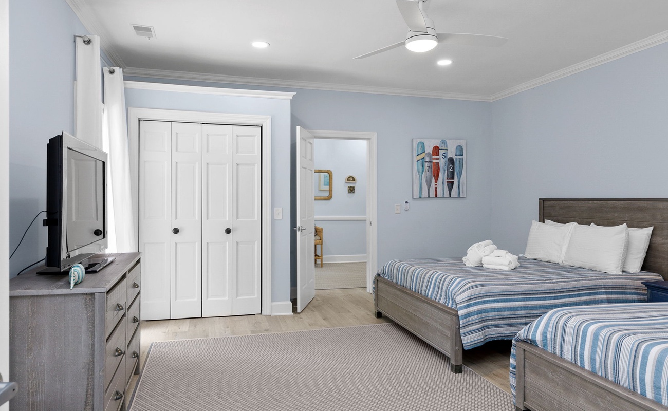 Double Queen Room at Entrance