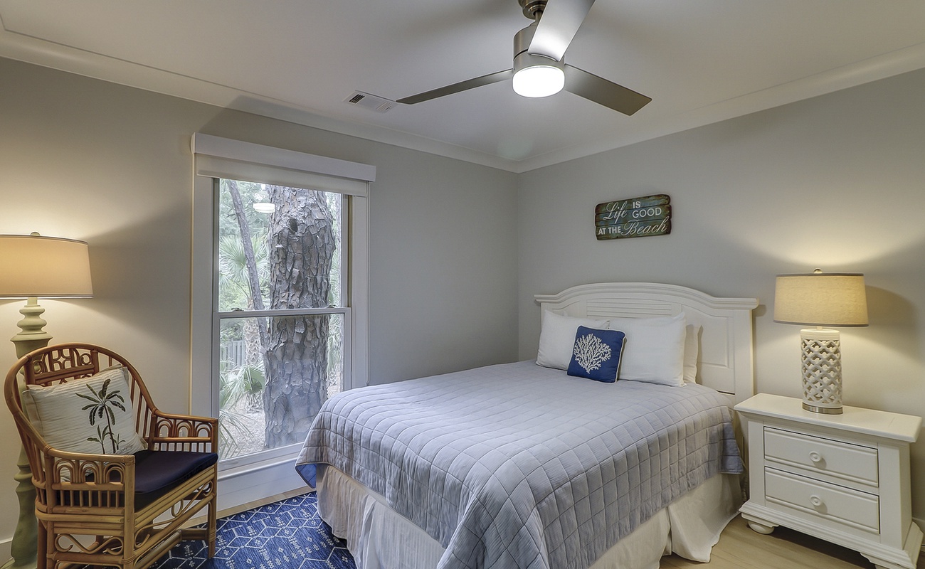 2nd Level Queen Bedroom