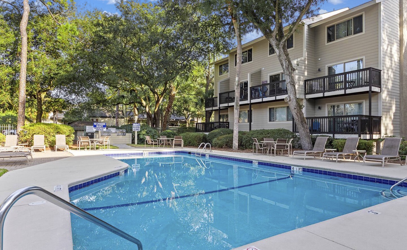 Tanglewood Villas Community Pool