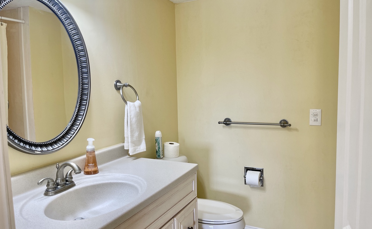 Bathroom for 3rd Floor King Suite